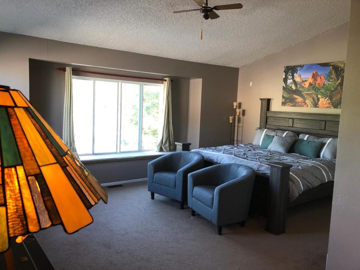 A Colorado Room With A View - King Colorado Springs Bagian luar foto