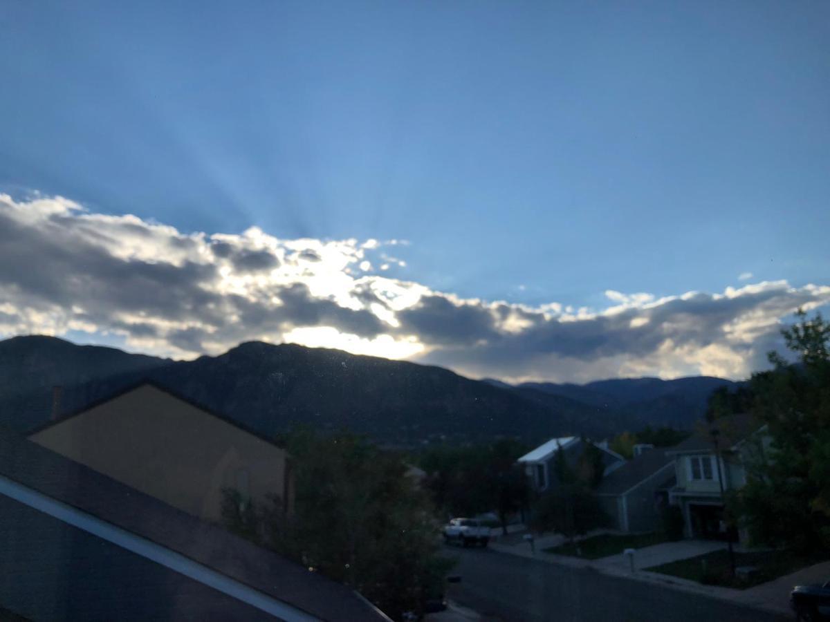 A Colorado Room With A View - King Colorado Springs Bagian luar foto