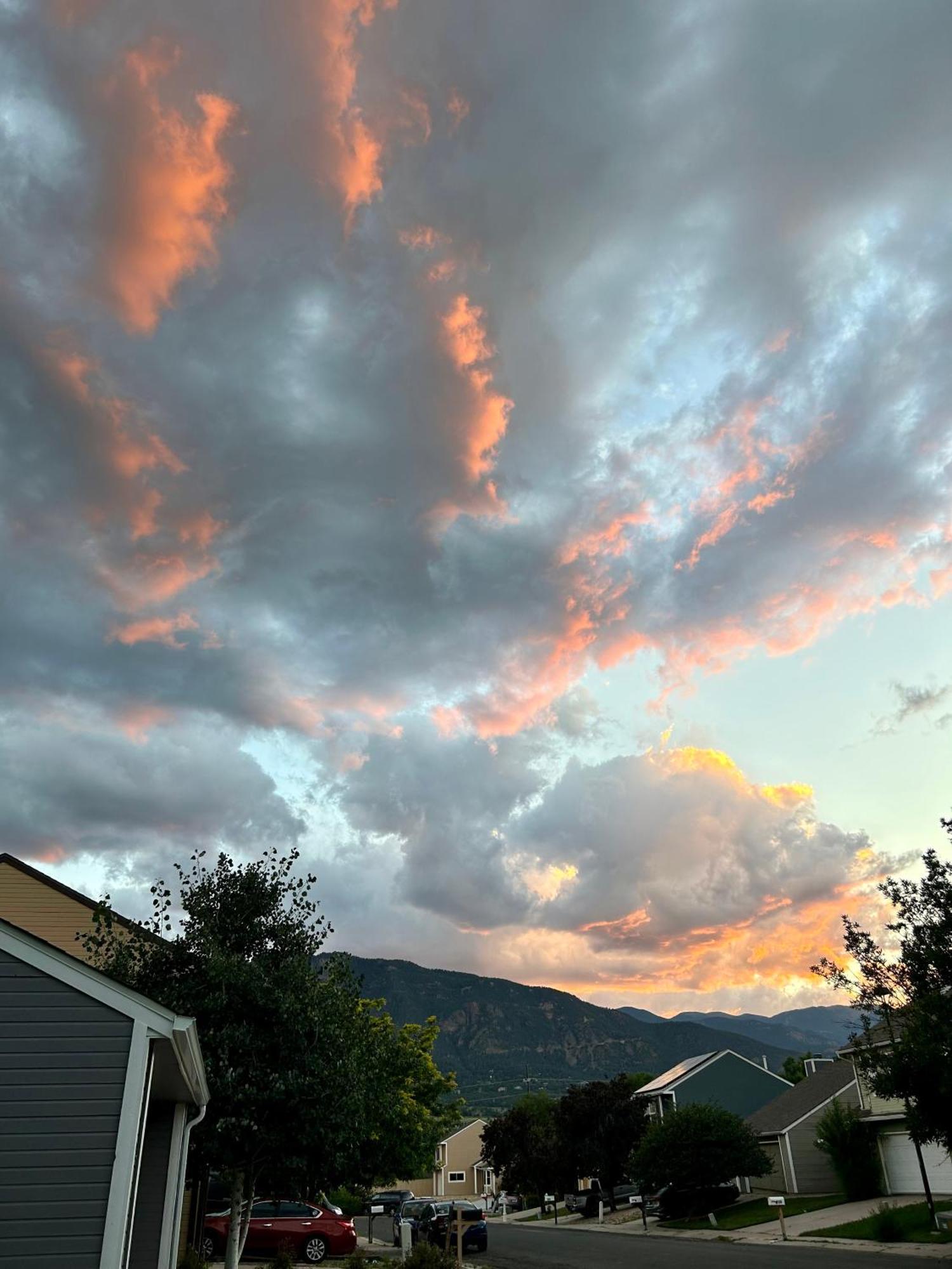 A Colorado Room With A View - King Colorado Springs Bagian luar foto